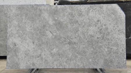 Chambord Grey honed limestone slab, batch 1679B-2L