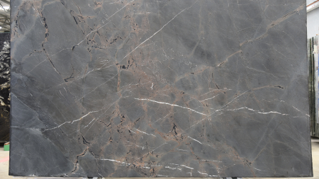 Omega Black leathered quartzite slab with white veining, batch 1721B-4Q